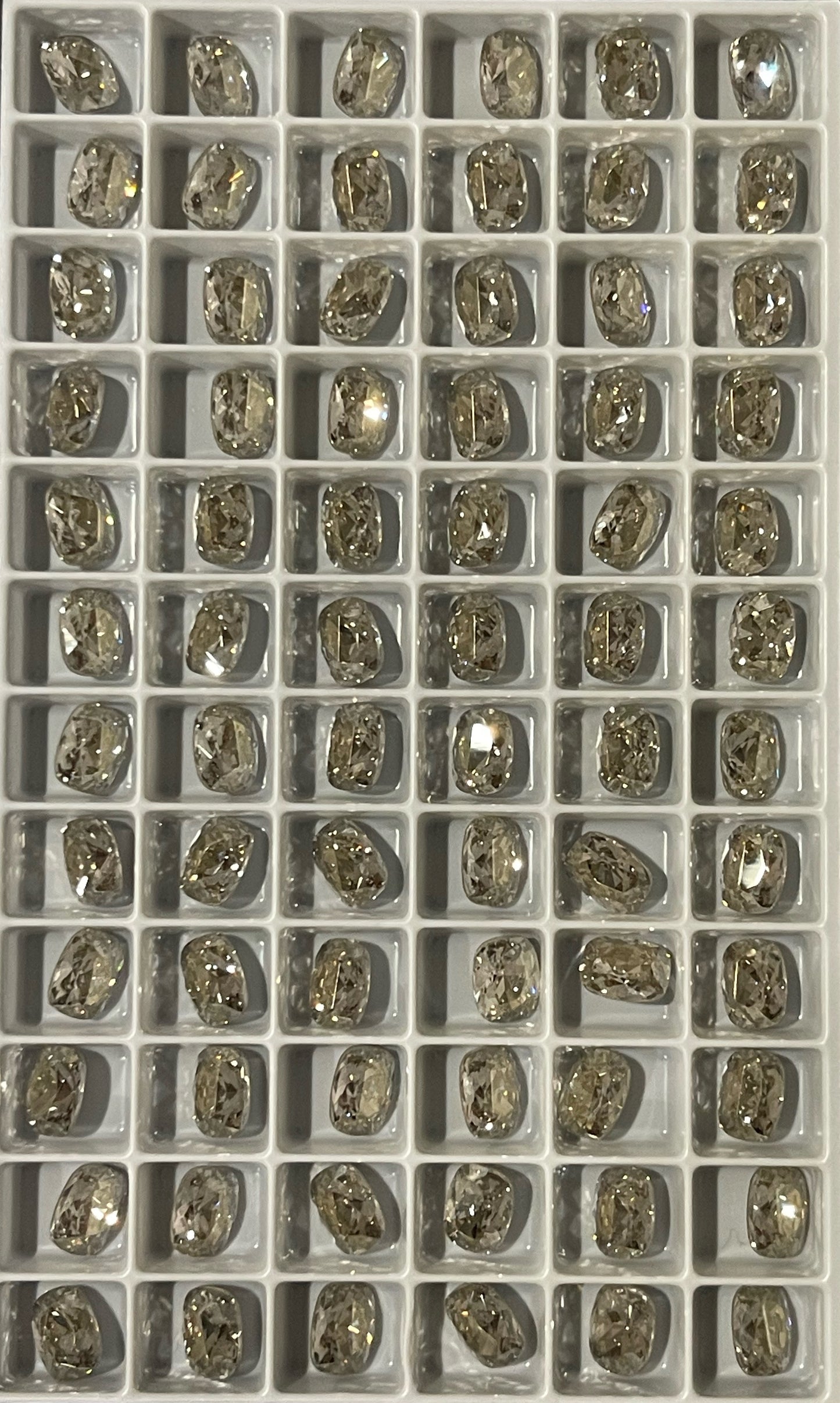 Swarovski 4568 001 Crystal Silver Shade
